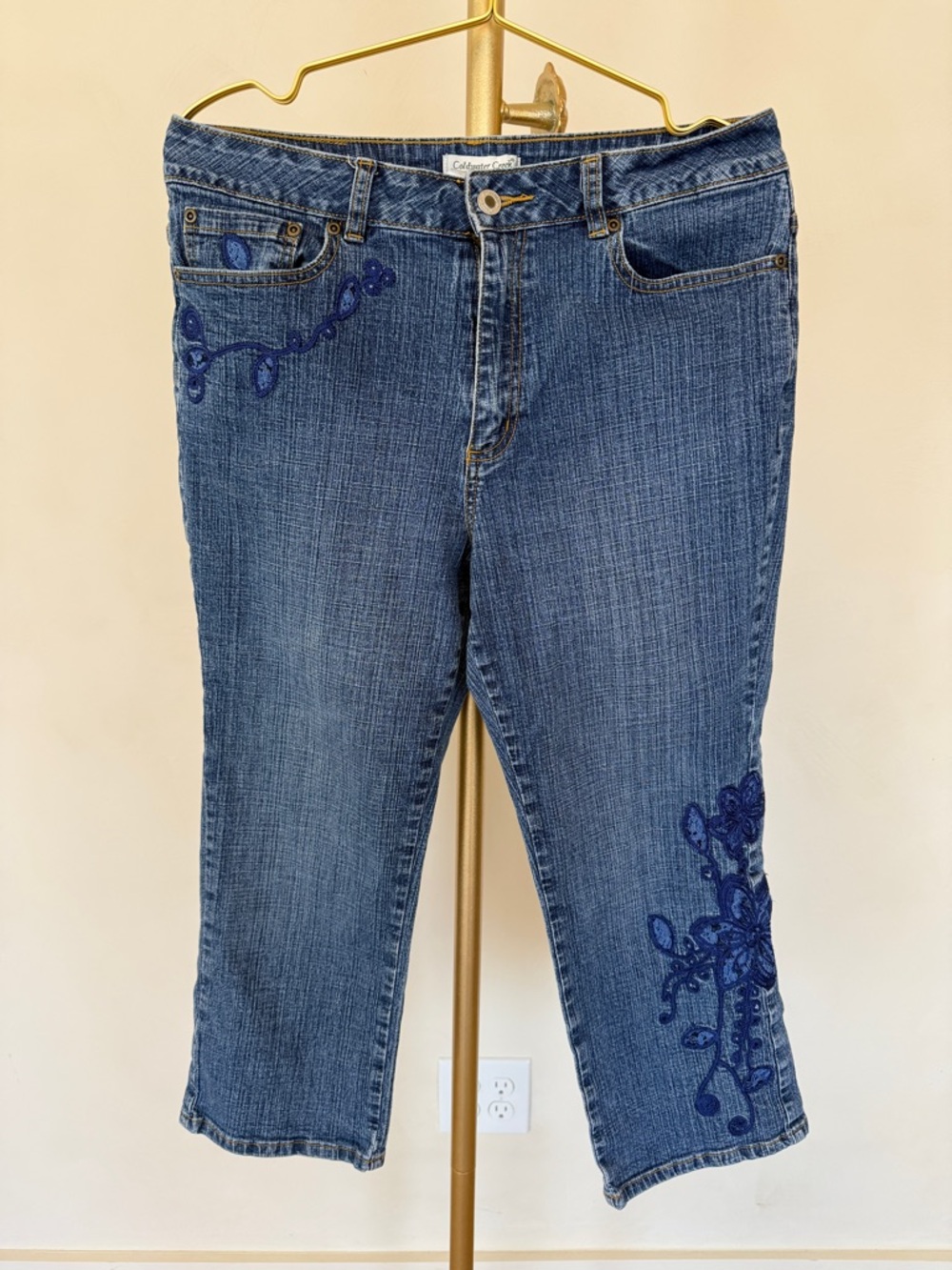 Coldwater Creek Blue Embroidered Cropped Jeans